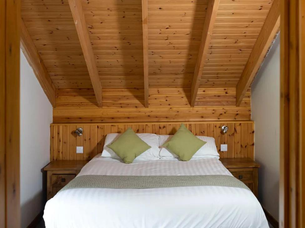 Keldy Forest Cabins - Forest Holidays بيكرينغ المظهر الخارجي الصورة